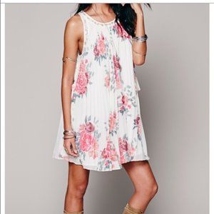 Free People Floral Pleated Dress